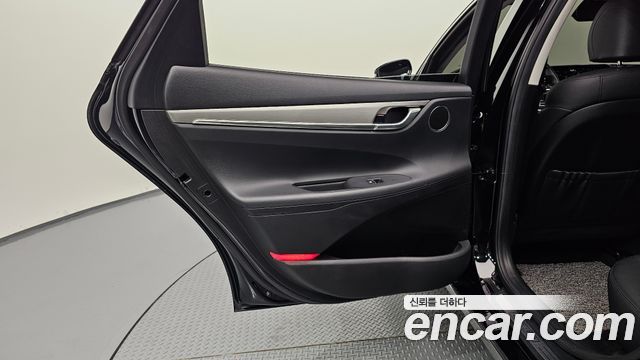 Hyundai Grandeur (IG) 3.0 LPi Rent Car Modern 2023 — фото 25