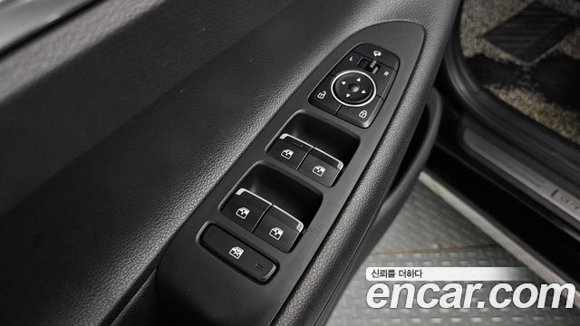 Hyundai Grandeur (IG) 3.0 LPi Rent Car Modern 2023 — фото 28