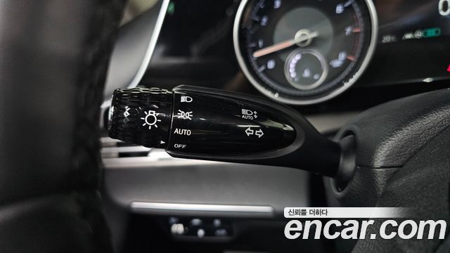 Hyundai Grandeur (IG) 3.0 LPi Rent Car Modern 2023 — фото 30
