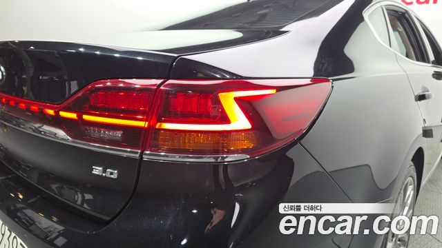 Kia K7 Premier 3.0 GDI Signature 2020 — фото 23