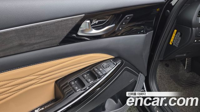 Kia K7 Premier 3.0 GDI Signature 2020 — фото 37