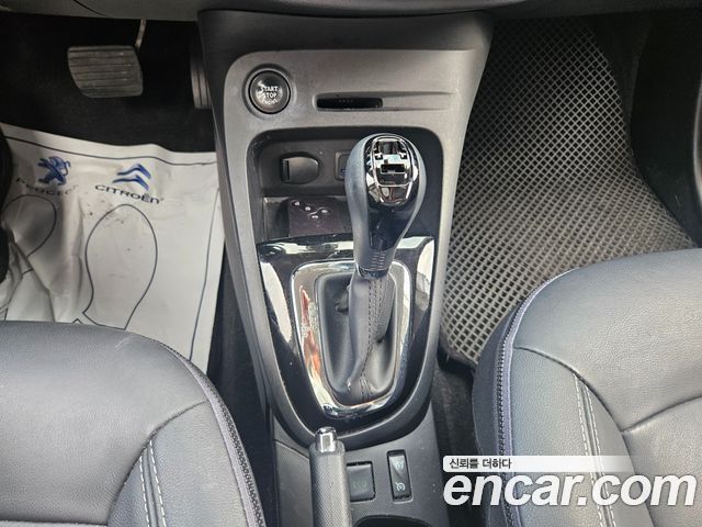 Renault Korea QM3 RE 2015 — фото 15