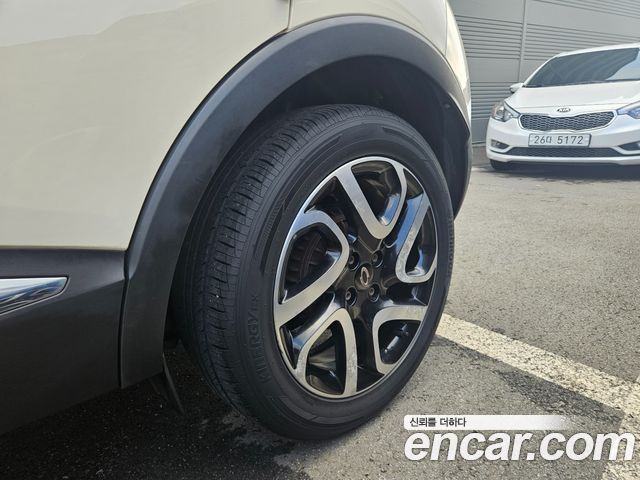 Renault Korea QM3 RE 2015 — фото 19
