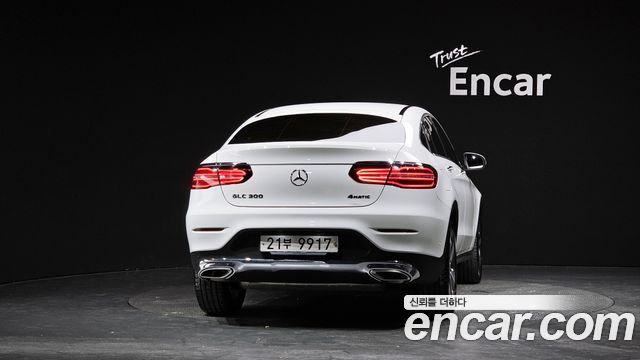 Mercedes-Benz GLC-Class (X253) GCL300 4MATIC Coupe 2019 — фото 4