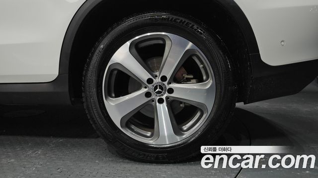 Mercedes-Benz GLC-Class (X253) GCL300 4MATIC Coupe 2019 — фото 21