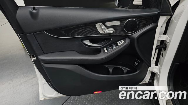 Mercedes-Benz GLC-Class (X253) GCL300 4MATIC Coupe 2019 — фото 24