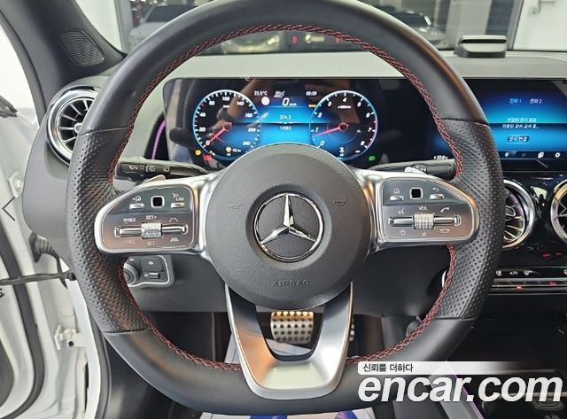 Mercedes-Benz GLB-Class (X247) GLB250 4MATIC 2023 — фото 9