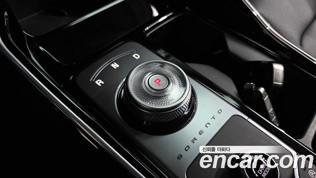 Kia Sorento (IV) Gasoline 2.5T 2WD Noblesse 2024 — фото 9