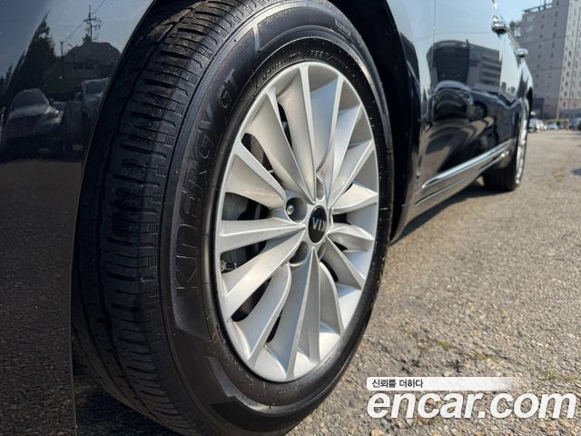 Kia K7 2.4 GDI Prestige 2019 — фото 8