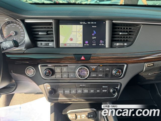 Kia K7 2.4 GDI Prestige 2019 — фото 16