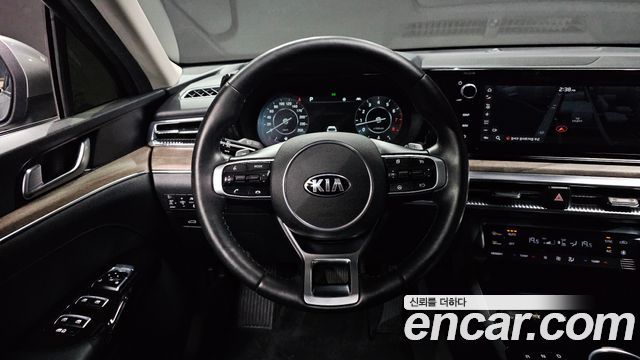 Kia K5 (III) 2.0 Noblesse 2020 — фото 13