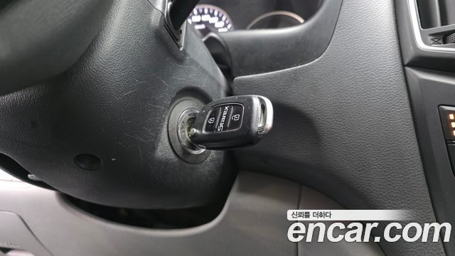Hyundai Grand Starex Van 5-Seater Smart 2020 — фото 17