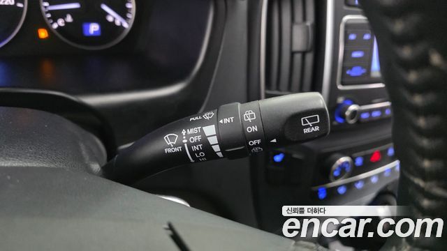 Hyundai Grand Starex Van 5-Seater Smart 2020 — фото 20