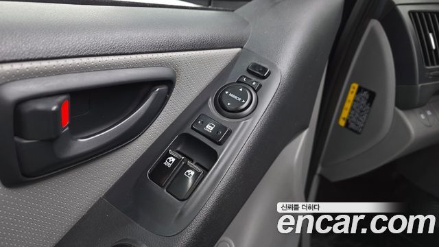 Hyundai Grand Starex Van 5-Seater Smart 2020 — фото 28