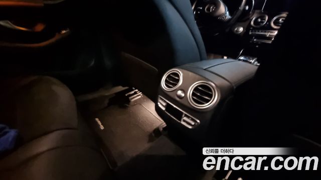 Mercedes-Benz GLC-Class (X253) GLC300 4MATIC AMG Line Coupe 2019 — фото 6