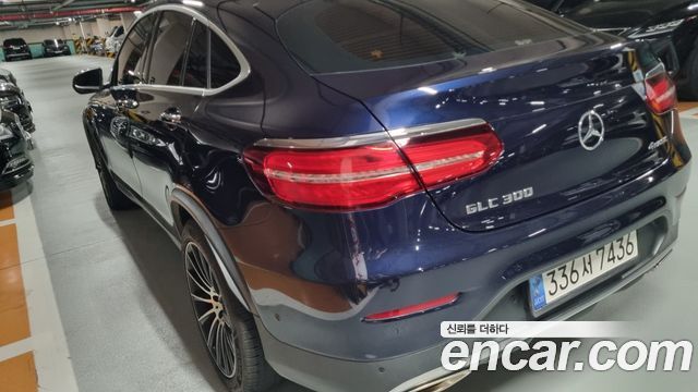 Mercedes-Benz GLC-Class (X253) GLC300 4MATIC AMG Line Coupe 2019 — фото 24