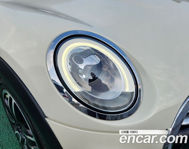 MINI Cooper D 5Door HIGH 3rd 2015 — фото 22