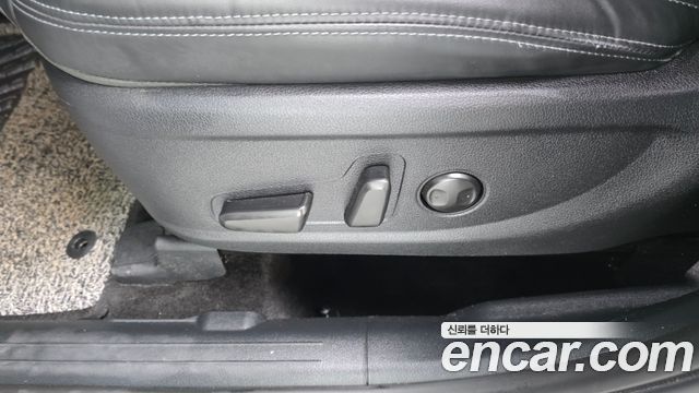 Hyundai Santa Fe Diesel 2.2 4WD Premium Choice 2021 — фото 31