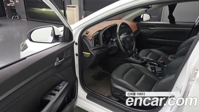 Hyundai Avante (AD) 1.6 GDI Premium 2018 — фото 10