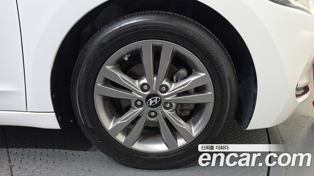 Hyundai Avante (AD) 1.6 GDI Premium 2018 — фото 21