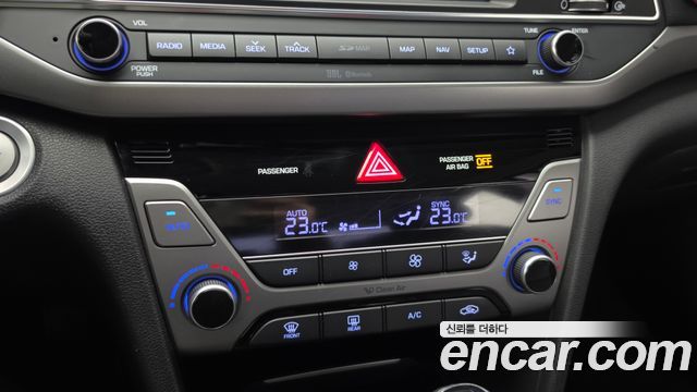 Hyundai Avante (AD) 1.6 GDI Premium 2018 — фото 29