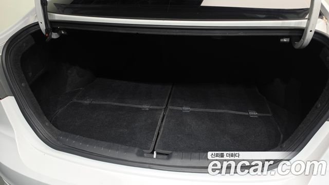 Hyundai Avante (AD) 1.6 GDI Premium 2018 — фото 33