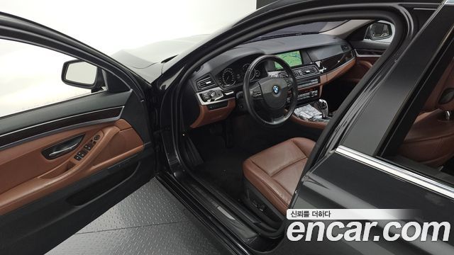 BMW 5 Series (F10) 520d 2013 — фото 11