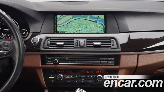 BMW 5 Series (F10) 520d 2013 — фото 15