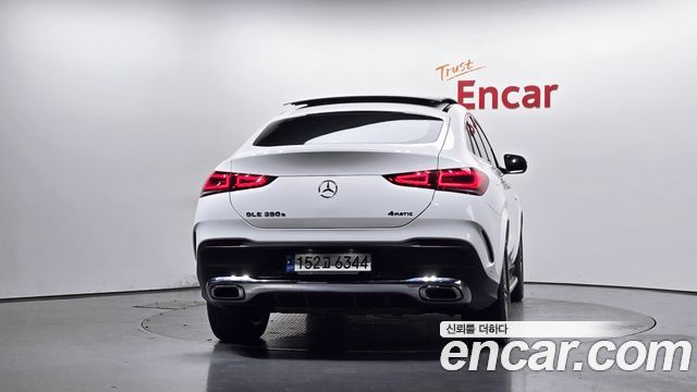 Mercedes-Benz GLE-Class (W167) GLE350e 4MATIC Coupe 2021 — фото 4