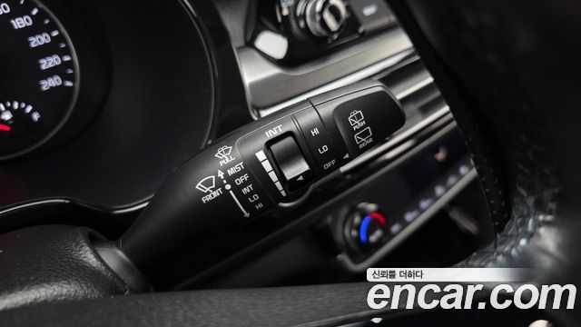 Kia Seltos Diesel 1.6 2WD Signature 2021 — фото 28