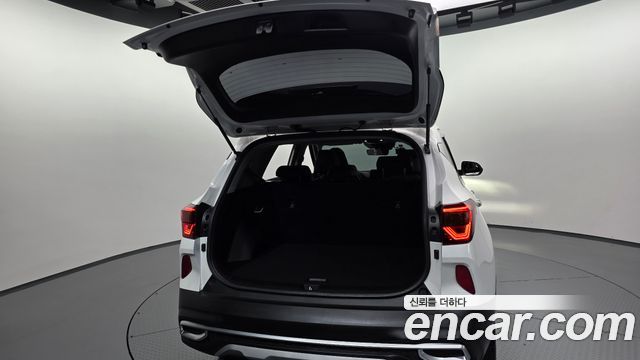 Kia Seltos Diesel 1.6 2WD Signature 2021 — фото 33
