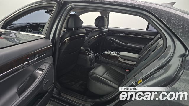 Genesis EQ900 3.3 T-GDI AWD Premiun Luxury 2018 — фото 11