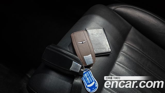 Genesis EQ900 3.3 T-GDI AWD Premiun Luxury 2018 — фото 17