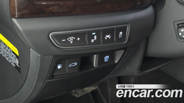 Genesis EQ900 3.3 T-GDI AWD Premiun Luxury 2018 — фото 29
