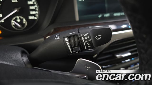 Genesis EQ900 3.3 T-GDI AWD Premiun Luxury 2018 — фото 30