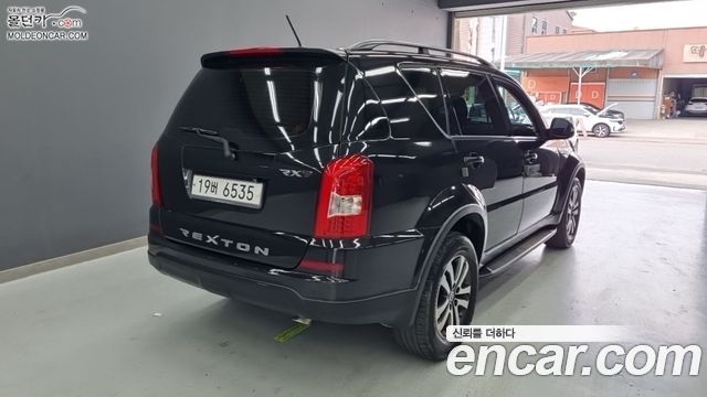 KG Mobility (SsangYong) Rexton W 2.0 4WD RX7 Luxury 2013 — фото 2