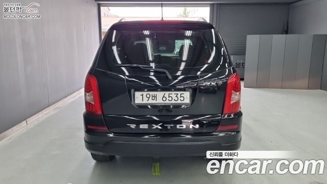 KG Mobility (SsangYong) Rexton W 2.0 4WD RX7 Luxury 2013 — фото 4