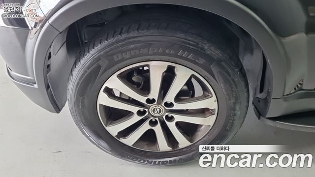 KG Mobility (SsangYong) Rexton W 2.0 4WD RX7 Luxury 2013 — фото 6