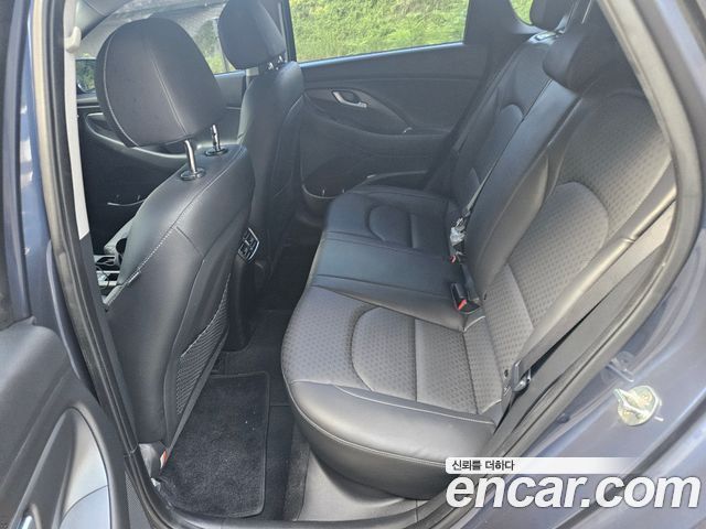 Hyundai i30 (PD) 1.4 Turbo Style 2018 — фото 10