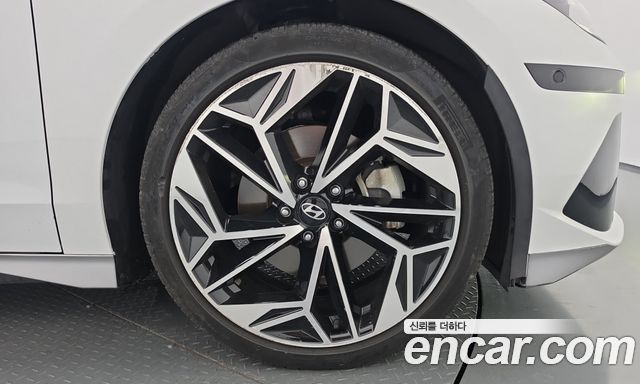 Hyundai Ioniq 6 Long Range Prestige 2023 — фото 21