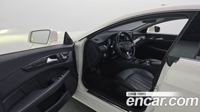 Mercedes-Benz CLS-Class (W218) CLS250 d 4MATIC 2017 — фото 10