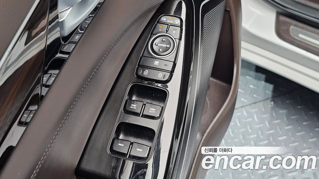 Kia K7 2.4 GDI Noblesse 2019 — фото 18