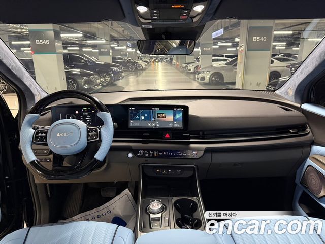 Kia Carnival (IV) Gasoline 9-Seater Hi Limousine (7-seater Limousine(Special vehicle) 2025 — фото 8