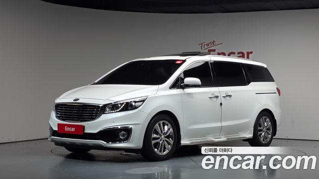 Kia Carnival Gasoline 9-seater Noblesse