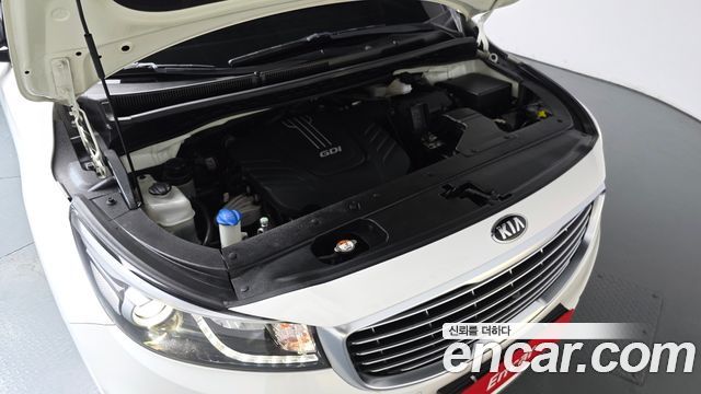 Kia Carnival Gasoline 9-seater Noblesse 2016 — фото 6