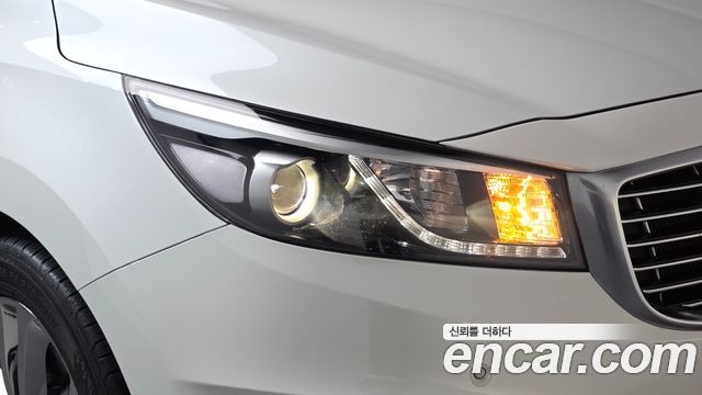 Kia Carnival Gasoline 9-seater Noblesse 2016 — фото 22