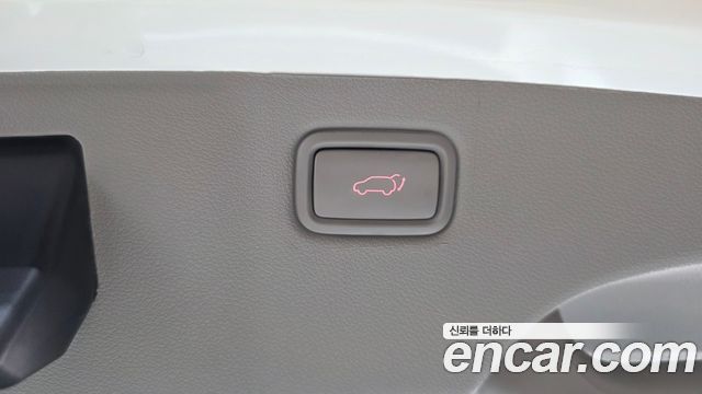 Kia Carnival Gasoline 9-seater Noblesse 2016 — фото 28