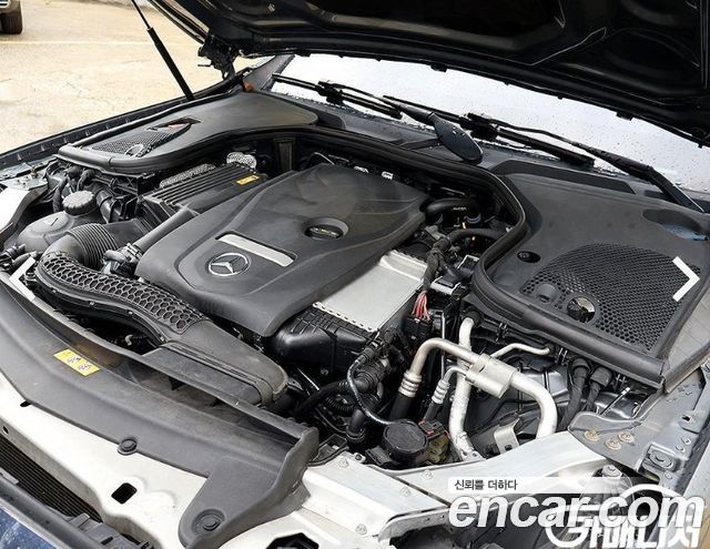 Mercedes-Benz E-Class (W213) E300 4MATIC Exclusive 2019 — фото 23