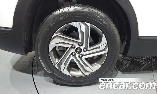 Hyundai Santa Fe Diesel 2.2 2WD Prestige 2021 — фото 5