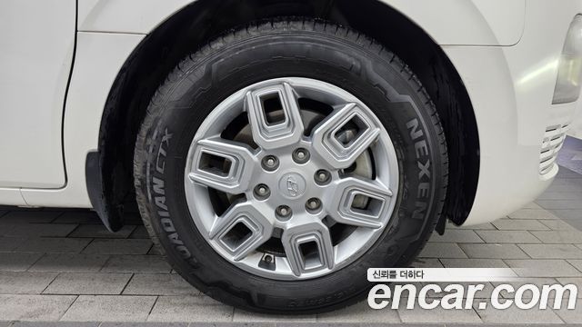 Hyundai Staria L3.5 Cargo 5-Seater Modern 2022 — фото 21
